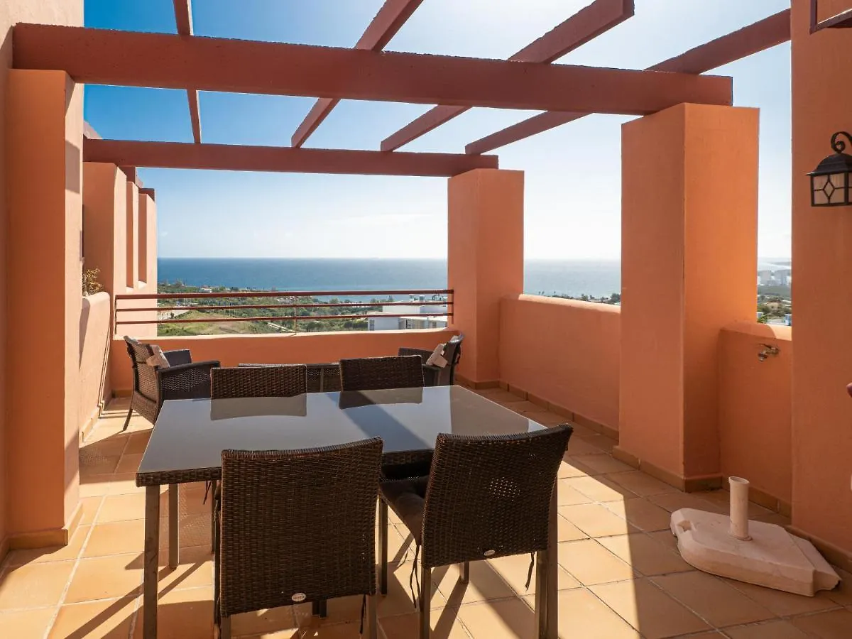 2086-Amazing Penthouse 2 Terraces Sea View Daire Manilva