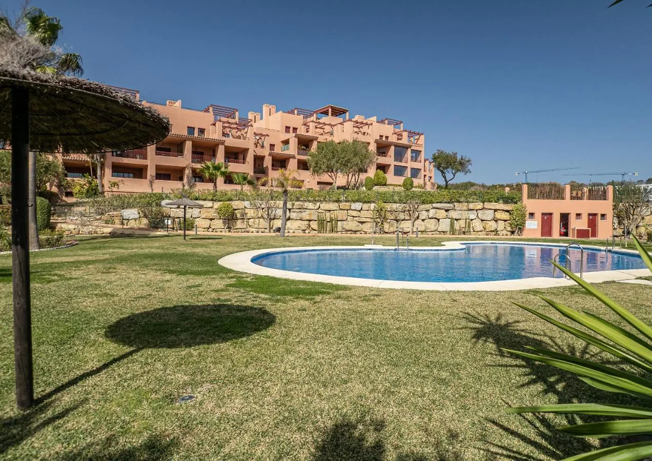 2086-Amazing Penthouse 2 Terraces Sea View Daire Manilva