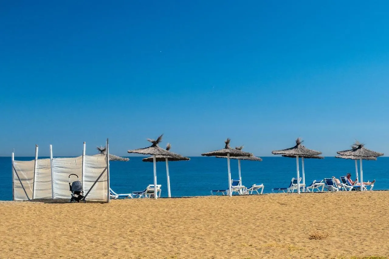 2086-Amazing Penthouse 2 Terraces Sea View Daire Manilva İspanya